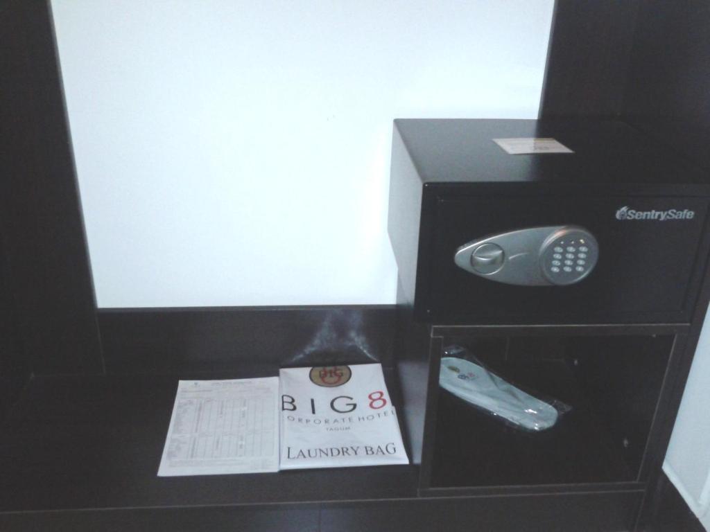 Big 8 Corporate Hotel Tagum Cameră foto